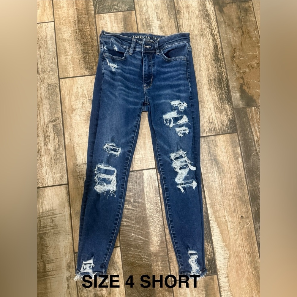 American Eagle Outfitters Women's Ripped Dark Blue Skinny Jeans